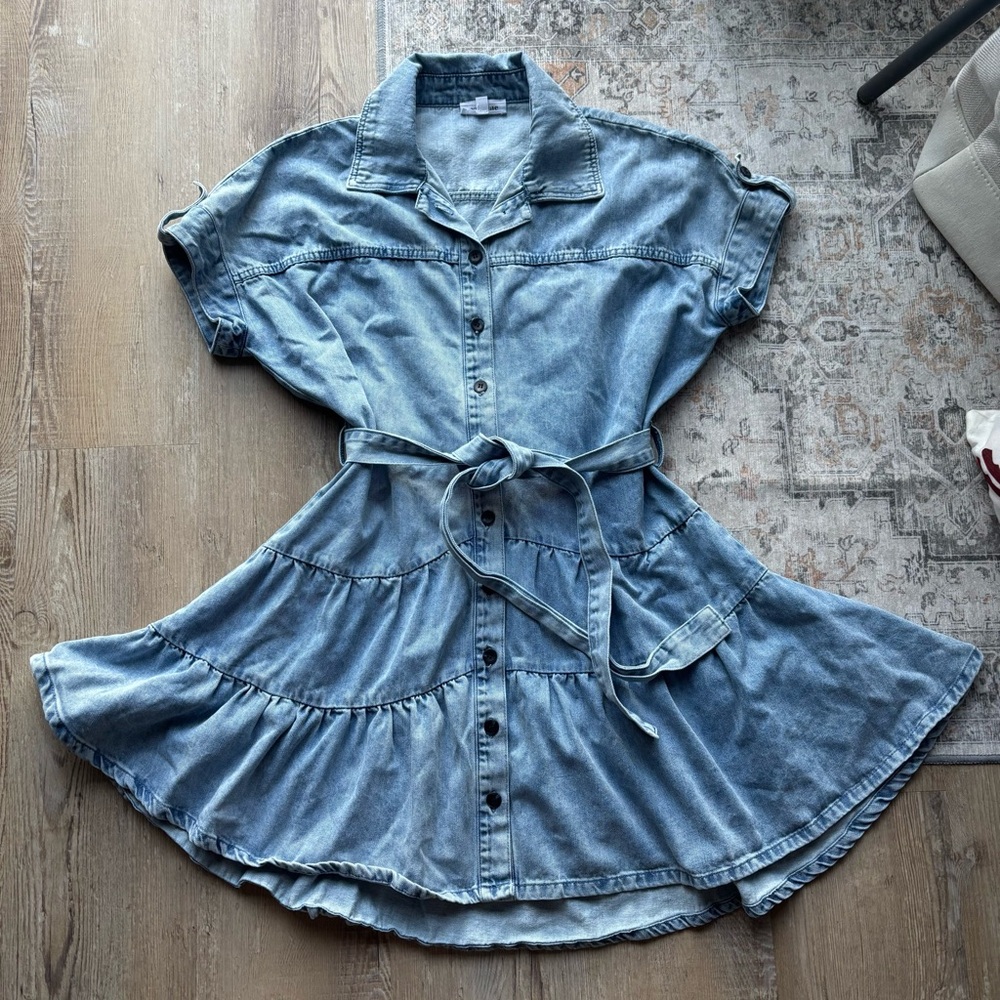 Eesome Light Blue Denim Dress
